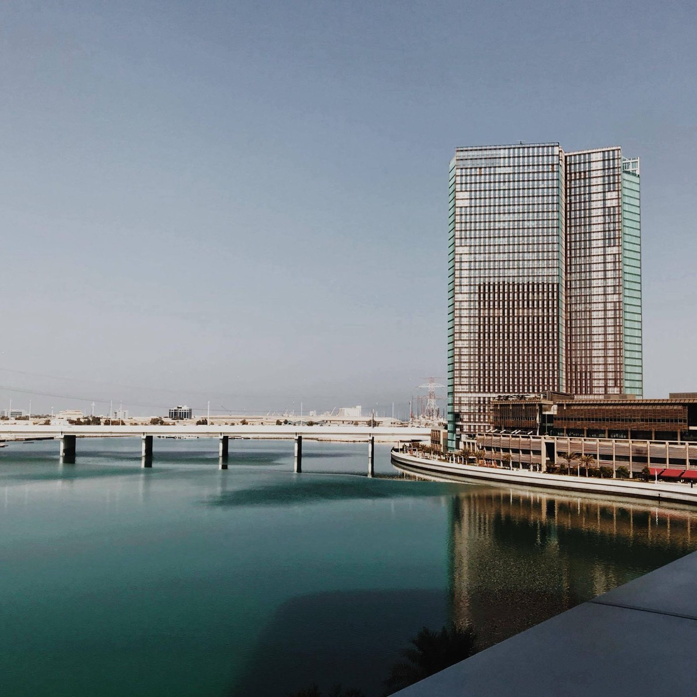 Waterfront tower, Abu Dhabi